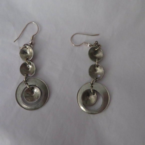 Silver Geometric Circles/Discs Dangle Earrings, EUC - Picture 5 of 7